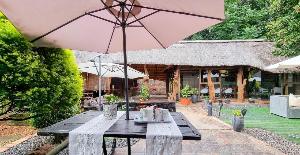 מידלבורג Pari Guest House מראה חיצוני תמונה